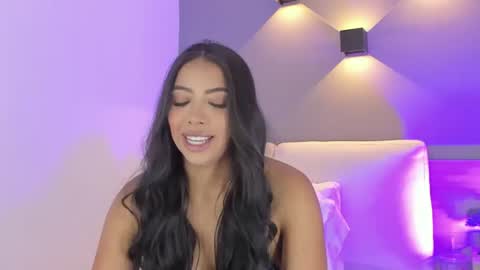 Snapshot of elisa_castrillon chatting on 07.11.26 Elisa online show from 07.11.26