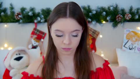 Snapshot of elisabethdavis chatting on 12.18.24 ElisabethDavis online show from 12.18.24