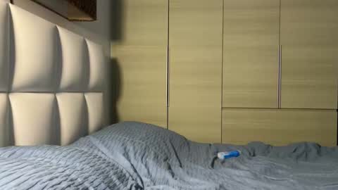 elisadikotti online show from 04.13.26