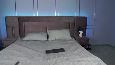 Snapshot of elisaminix_ chatting on 01.30.25 Elison online show from 01.30.25