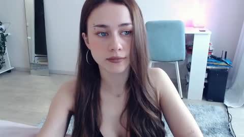 Elis online show from 03.04.26