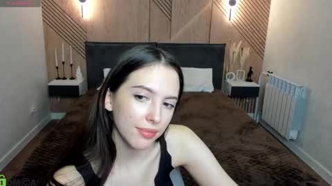 Elise online show from 03.13.26