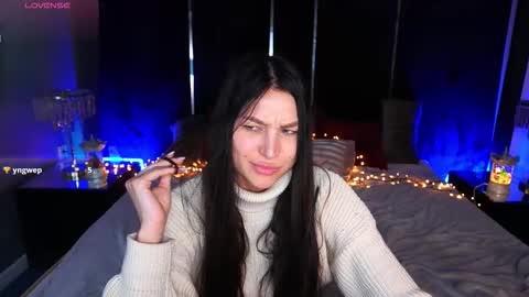 elisevelour online show from 01.15.26