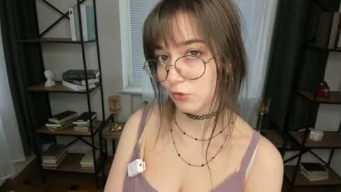 Snapshot of elispriston chatting on 04.05.26 Elis online show from 04.05.26