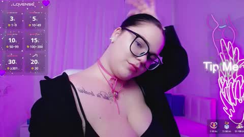 Eliss online show from 11.28.25