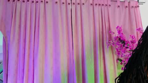 Snapshot of elit_noa chatting on 02.12.26 elit noa online show from 02.12.26