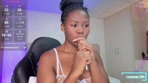 Snapshot of eliza_eup69 chatting on 02.18.26 ELIZA online show from 02.18.26