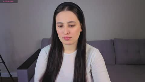 Elizabet online show from 04.16.26