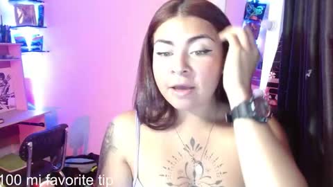 Snapshot of elizabeth_martinez98 chatting on 01.13.25 Elizabeth Martinez online show from 01.13.25