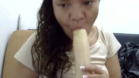 Elizabeth Martinez  online show from 03.02.25