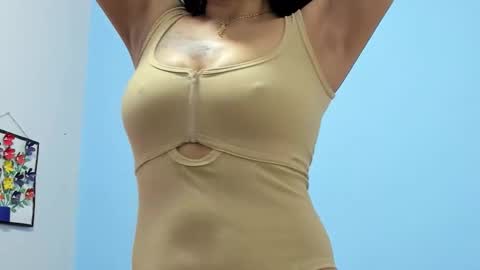 Elizabeth Mathure online show from 11.28.25