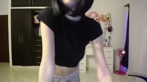  Elizabeth  online show from 09.18.25