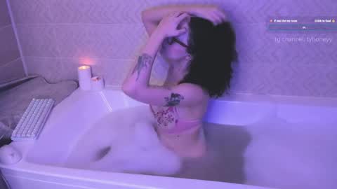 Adele online show from 01.11.26