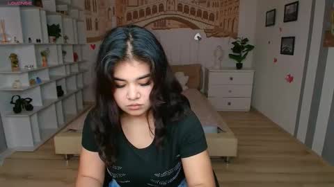 Elizabeth online show from 03.23.26