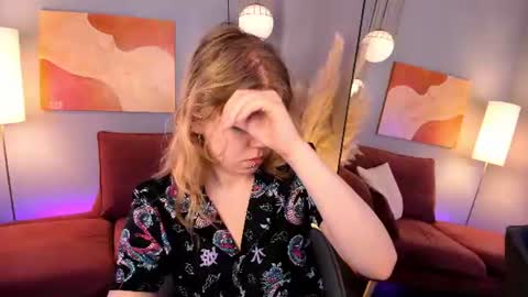 Elizabeth online show from 07.30.26