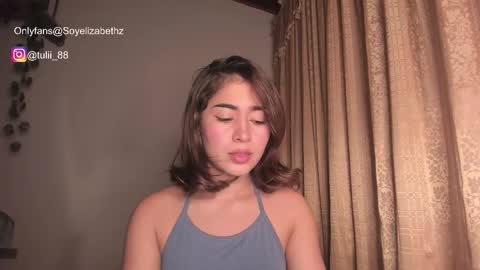 Snapshot of elizabethz chatting on 11.30.25 Tuli online show from 11.30.25