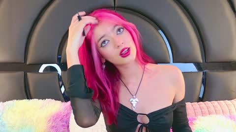 Elizabet online show from 01.21.25