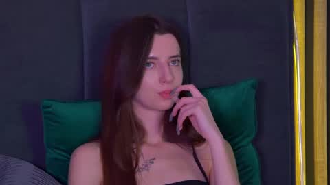 Elizabet online show from 01.17.25