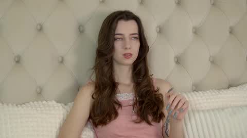 Elizabet online show from 01.18.25