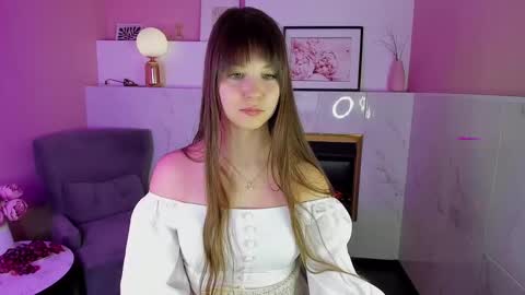 Eliza online show from 02.18.25