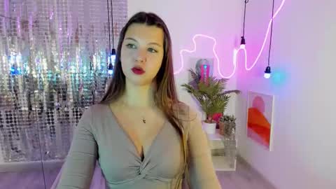 Eliza online show from 10.02.25