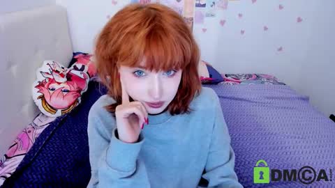 Snapshot of elizanik chatting on 11.23.25 Eliza online show from 11.23.25