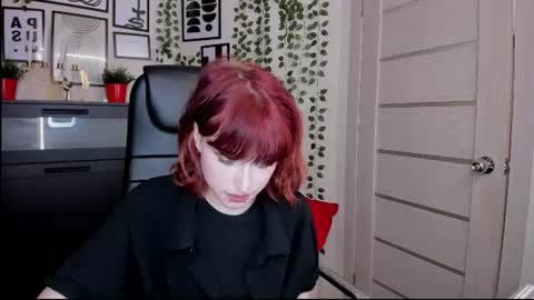 Snapshot of elizanik chatting on 07.08.26 Eliza online show from 07.08.26