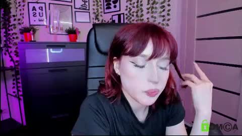 Snapshot of elizanik chatting on 07.31.26 Eliza online show from 07.31.26