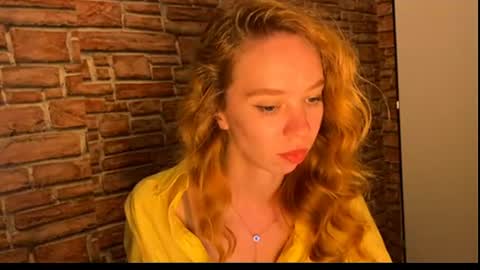 Snapshot of elizastorm chatting on 06.16.26 Eliza online show from 06.16.26