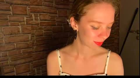 Snapshot of elizastorm chatting on 07.15.26 Eliza online show from 07.15.26