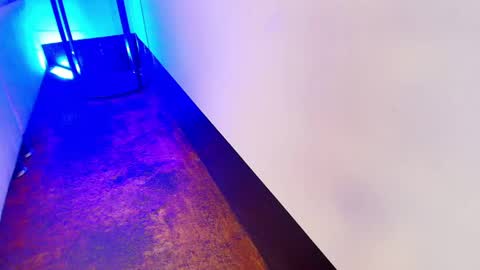 Eliza online show from 04.18.26