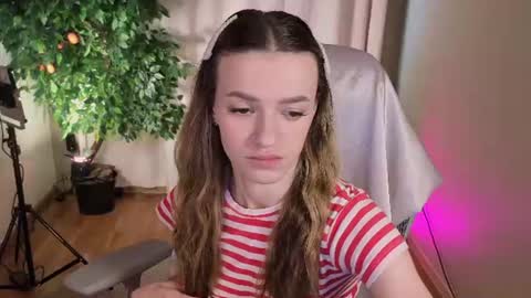 elizzza_ online show from 07.04.26