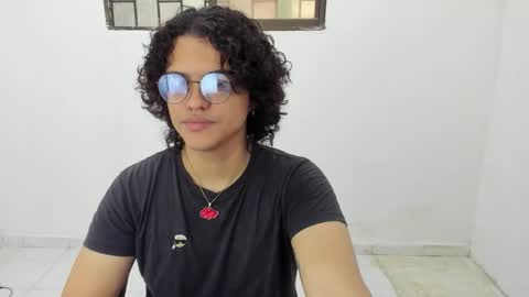 Diana online show from 12.04.25