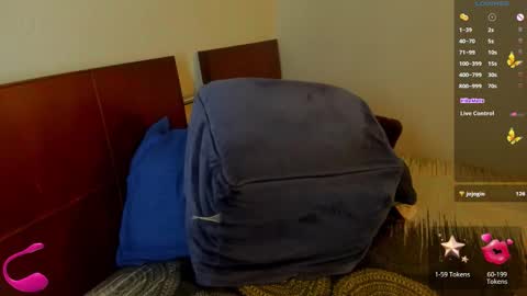 Snapshot of ella_harry chatting on 02.12.26 Ella and Harry online show from 02.12.26