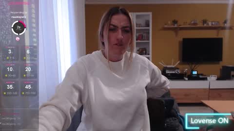 Ella  Max online show from 10.07.25