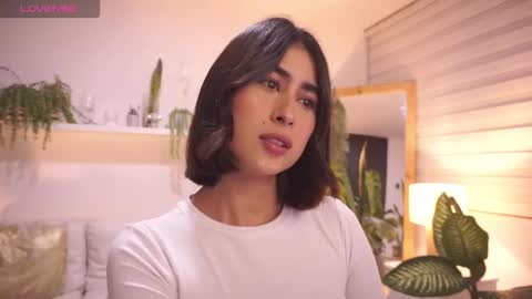 ELLA OWEN online show from 03.23.26