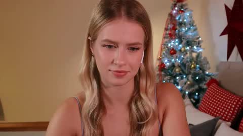 Ella online show from 12.22.24