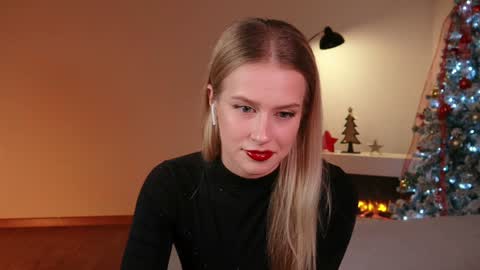 Ella online show from 01.02.25