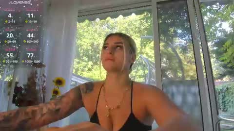 ella_vee online show from 07.05.26