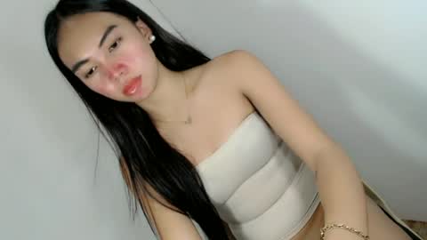 Snapshot of ella_walkerxxx chatting on 06.12.26 ella_walkerxxx online show from 06.12.26