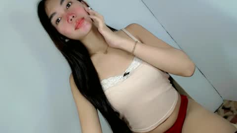 Snapshot of ella_walkerxxx chatting on 06.19.26 ella_walkerxxx online show from 06.19.26