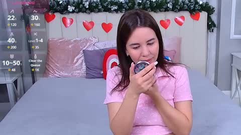 Ella online show from 03.11.25