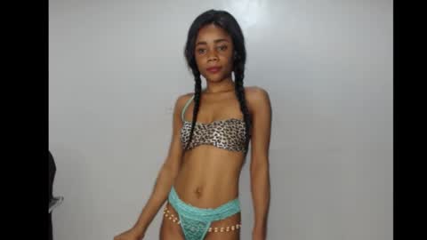 ella online show from 10.19.25