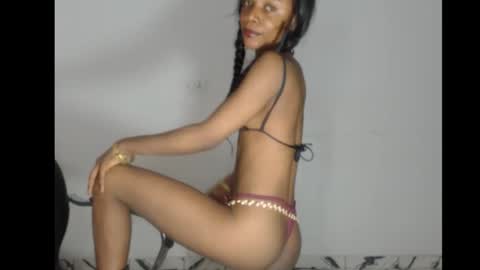 Snapshot of ellababy8 chatting on 01.13.26 ella online show from 01.13.26