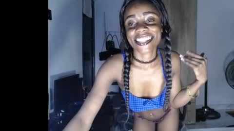 Snapshot of ellababy8 chatting on 02.14.26 ella online show from 02.14.26