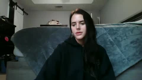 Ella online show from 02.10.25