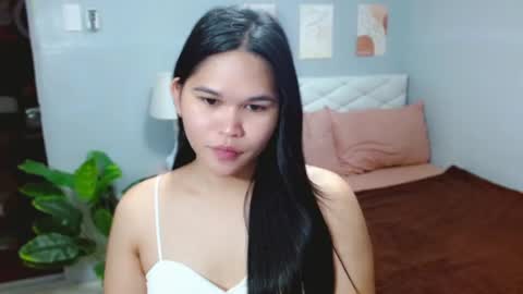 EllaFord online show from 06.22.26