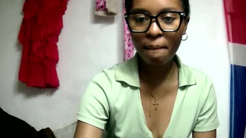 Snapshot of ellah245 chatting on 02.09.26 ellah245 online show from 02.09.26