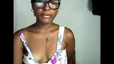 ellah245 online show from 03.25.26