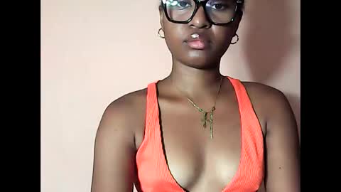 ellah245 online show from 04.01.26